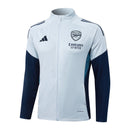 Sudadera hombre Arsenal FC temporada 2025 2026 color blanco oficial sin capucha fútbol técnica transpirable entrenamiento urbana gunners white.