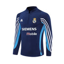 Sudadera hombre Real Madrid temporada 2003 2004 entrenamiento azul marino retro calidad 1.1 premium madridista era Galácticos Beckham Zidane. Real Madrid 2003, Sudadera Real Madrid azul marino, Ropa Real Madrid retro, Entrenamiento Madrid 03/04, Calidad 1.1 Real Madrid, Galácticos Gear, Tienda Hincha Futbolero, Real Madrid Navy Vintage.
