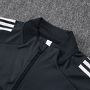 Sudadera hombre Real Madrid temporada 2025 2026 color gris oscuro oficial fútbol merengue técnica transpirable entrenamiento urbana antracita.
