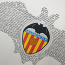 Camiseta oficial del Valencia CF primera equipación temporada 2009 2010 retro para hombre de Tienda Hincha Futbolero, Camiseta Valencia CF retro, Valencia 09/10, Ropa Valencia vintage, Comprar camiseta Valencia antigua, Los Che, Valencianistas, Camisetas fútbol retro, Retro Valencia 2010, Mestalla, Colección Valencia CF.