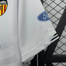 Camiseta hombre retro Valencia CF primera equipación blanca y naranja temporada 1999 2000 calidad 1.1 oficial, Valencia retro 1999, Camiseta Valencia 2000, Camiseta antigua Valencia CF, Jersey Valencia vintage 99/00, Calidad 1.1 Valencia, Tienda Hincha Futbolero, La Liga clásica, Bloke Core Valencia, Regalo fútbol hombre Valencia, Camiseta Mendieta Valencia retro.