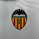 Camiseta hombre retro Valencia CF primera equipación blanca y naranja temporada 1999 2000 calidad 1.1 oficial, Valencia retro 1999, Camiseta Valencia 2000, Camiseta antigua Valencia CF, Jersey Valencia vintage 99/00, Calidad 1.1 Valencia, Tienda Hincha Futbolero, La Liga clásica, Bloke Core Valencia, Regalo fútbol hombre Valencia, Camiseta Mendieta Valencia retro.