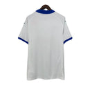 Camiseta hombre Real Zaragoza temporada 2001 2002 primera equipación blanca detalles azul marino retro calidad 1.1 premium Tienda Hincha Futbolero. Real Zaragoza 2001, Zaragoza 2002, Camiseta Zaragoza retro, Ropa Zaragoza clásica, Camiseta Zaragoza blanca, Calidad 1.1 Zaragoza, La Romareda Retro, Tienda Hincha Futbolero, Zaragoza Retro Jersey 01/02.