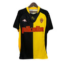 Camiseta hombre Real Zaragoza temporada 2001 2002 segunda equipación avispa negra y amarilla retro calidad 1.1 premium Tienda Hincha Futbolero. Real Zaragoza 2001, Zaragoza 2002, Camiseta Zaragoza avispa, Ropa Zaragoza retro, Camiseta Zaragoza negra amarilla, Calidad 1.1 Zaragoza, La Romareda Retro, Tienda Hincha Futbolero, Zaragoza Retro Jersey 01/02.